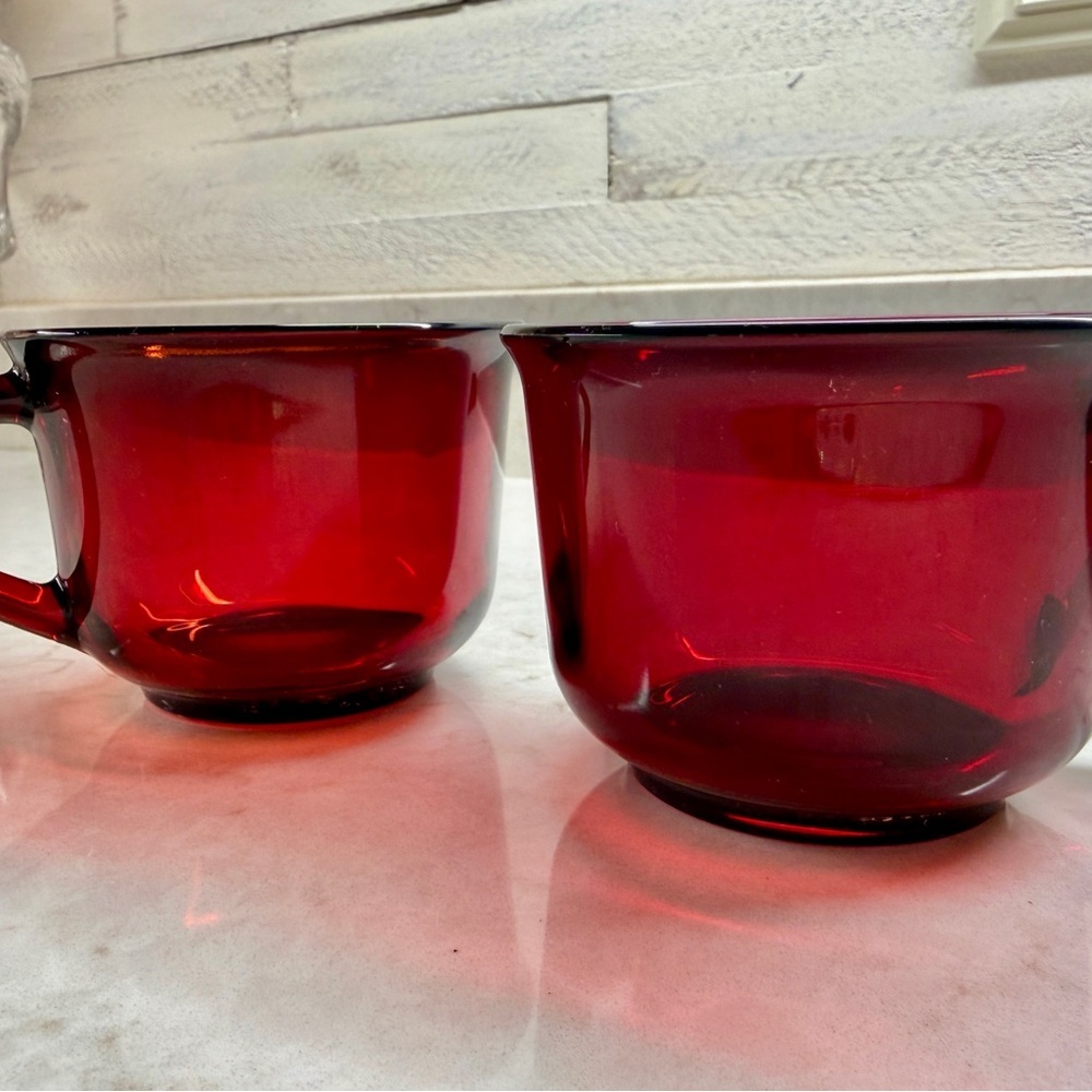 VINTAGE, ARCOROC, SET/2, RUBY RED GLASS CUPS. THICK, PRESSED RED GLASS. - Picture 5 of 6